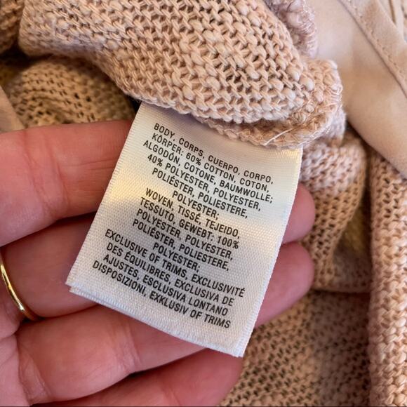 Anthropologie Deletta light pink burnout ruffle bottom top size Small - Picture 9 of 15